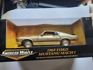 AMERICAN MUSCLE  ERTL 1/18 Scale Gold 1969 MUSTANG  MACH I  #32511  NEW