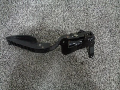 Cadillac SRX 2004-2009 fijo usado acelerador pedal sensor estándar APS185 Foto 1 de 3