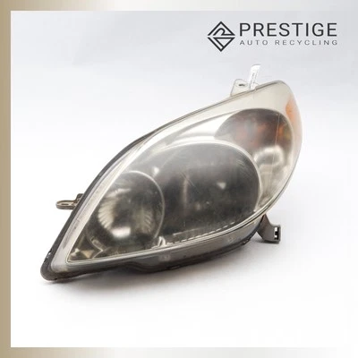 2003-2008 TOYOTA MATRIX Headlamp Headlight Left 81150-02220 OEM - Image 1 of 4