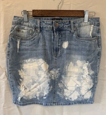 Venus Womens Blue Denim Bleach Wash Mini Skirt Sz 8 Festival Coastal Cowgirl y2k - Image 1 of 4