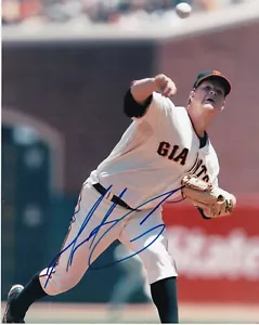 MATT CAIN SAN FRANCISCO GIANTS ACTION SIGNED 8x10 - Picture 1 of 1
