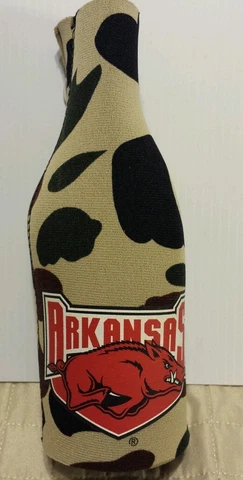 ARKANSAS RAZORBACKS NEOPRENE BOTTLE ZIPPER BEER COOLER KOOZIE INSULATION Cover