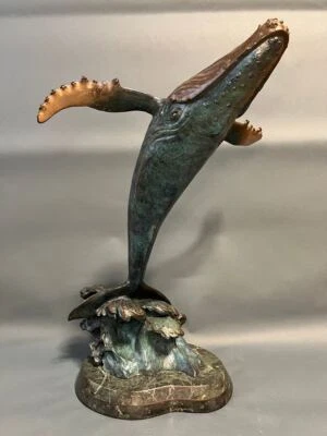 Escultura de bronce de ballena jorobada Robert Wyland firmada 11/300 antigua 20 kg Foto 1 de 4