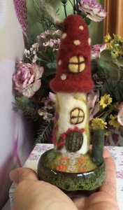 Needle Felt Felted Felting Handmade Toadstool Fairy House , Gift OOAK - Bild 1 von 12