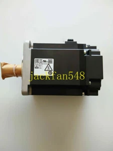 Mitsubishi HG-MR73 AC Servo Motor HGMR73 New In Box Expedited Shipping - Picture 1 of 4