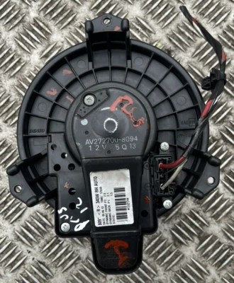 TOYOTA PRIUS MK3 - MOTOR SOPLADOR DE CALEFACCIÓN - 2009 2010 2011 2012 2013 2014 2015 Foto 1 de 3