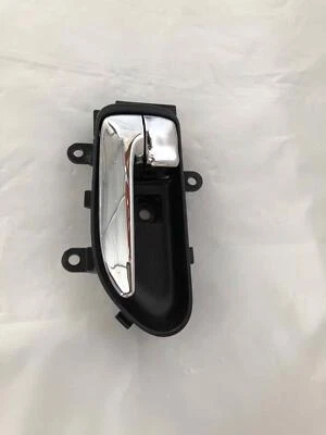 2008 - 2015 NISSAN ROGUE EXCEPT SPORT Rear Inside Door Handle Left Side LH T - Image 1 of 4