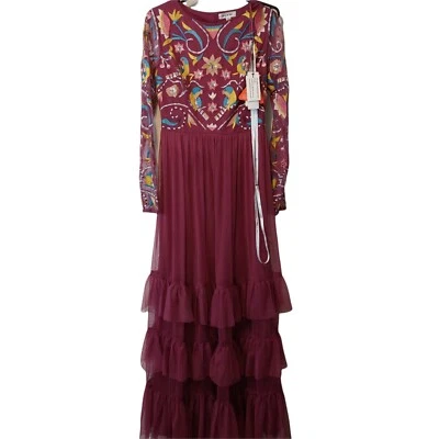 Maxi vestido para mujer Frock and Frill de manga larga bordado con falda con volantes Foto 1 de 4