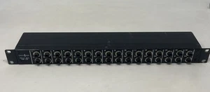 Signal Flex PB-32 ~ 32-Ch Balanced 1/4" TRS Rack-Mountable Patch Bay Box - Picture 1 of 6