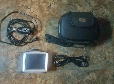 Tom Tom ONE N14644 3.5" Screen GPS Navigation Bundle - Image 1 of 4