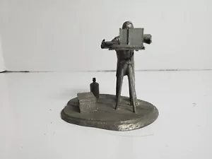 Deutsches Museum Louis Jacques Mande Daguerre Pewter Figure Sculpture - Picture 1 of 8