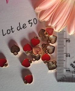 Lot de 50 mini breloques cœur rouge, 0.6 x 0.8 cm, neuf  - Picture 1 of 5