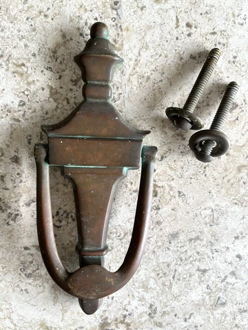 ANTIQUE 1910 VICTORIAN TORCHIERE ARCHITECTURAL SALVAGE DOORKNOCKER Cover