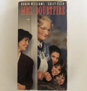 MRS. DOUBTFIRE Robin Williams, Sally Fields. Movie VHS - Picture 1 of 4