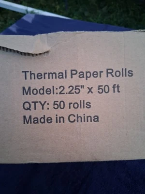 Caja de rollos de papel térmico modelo 2,25"x50 pies 50 rollos Foto 1 de 4