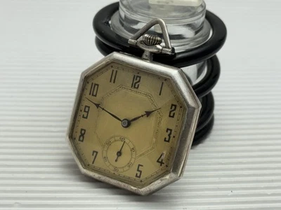 8 ECKIGE  SILBER  TASCHENUHR MIT GUTEN WERK UM 1920 - Bild 1 von 4
