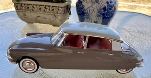Citroen Ds19 1959 Brown White NOREV 1:12 NV121562 Model - Picture 1 of 8