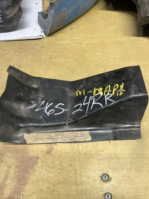 Mustang 1965 1966 pasajero guardabarros delantero estructura interior inferior M-104ARH Foto 1 de 4