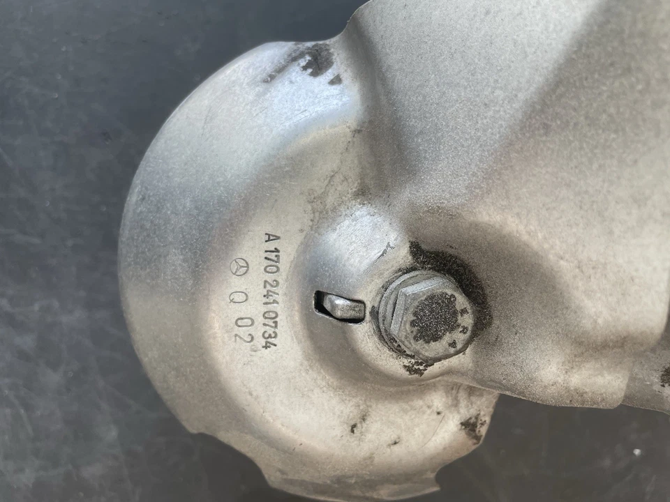 R170 电机安装和安装支架 M112 SLK320 — 第 1/4 张图片