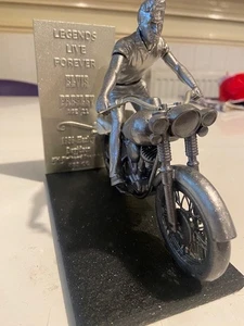 Elvis Ornament 'Legends Live Forever' Riding Harley Davidson *NR AS NEW* - Picture 1 of 5