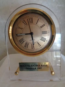 Souvenir Quartz Clock from Potawatomi Bingo & Casino in Milwaukee, WI (#6398) - Picture 1 of 7