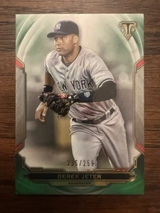 2019 Topps Triple Threads - Derek Jeter #31 Emerald /259 - Picture 1 of 2