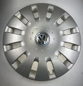 Original VW wheel cap 15" inch Golf Polo Lupo 6Q0601147R - Picture 1 of 3