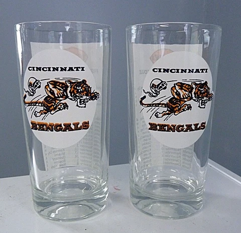 Cincinnati Bengals First Year Schedule 1968 NFL Bar Glass Set of 2 Cover