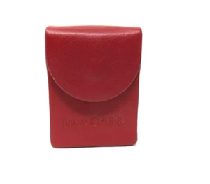 Reloj despertador de viaje Mondaine estuche de cuero rojo soporte cierre a presión - Imagen 1 de 7