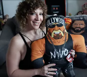 Hollywood Hulk Hogan nWo Bleacher Creature used by Sara Jay (WWE, WCW, WWF, nWo) - Picture 1 of 4