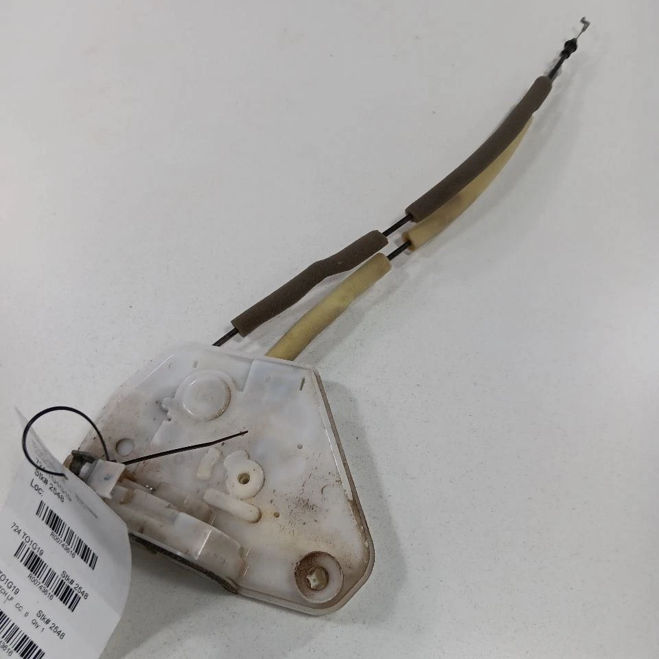 Toyota Yaris Door Latch Lock Left Driver Front  2020 2019 2018 2017 2016 - Image 1 of 4