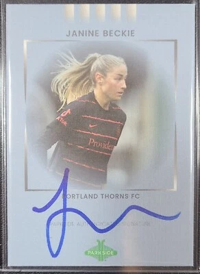 JANINE BECKIE 2022 PARKSIDE NWSL PARAMOUNT ON-CARD SSP BLUE AUTO #PSS-JB #16/50 - Image 1 of 2