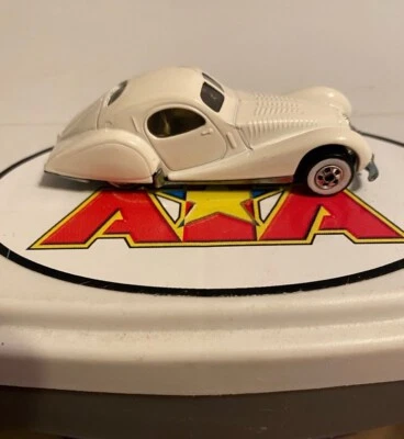 Hot Wheels 1987 37’ Rolls Royce Talbot Lago White - Image 1 of 4