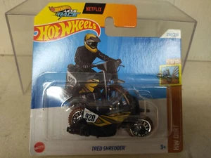 TRED SHREDDER BLACK MOTO/BIKE LET´S RACE NETFLIX 9/10 DIRT 1:64 HOT WHEELS - Imagen 1 de 2