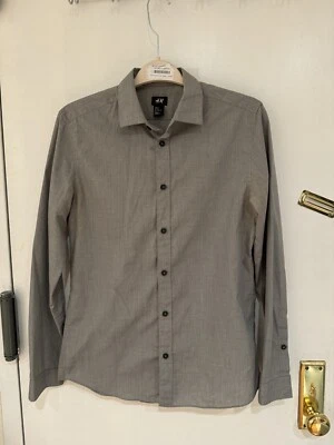 Camisa de vestir H&M talla M  Foto 1 de 2