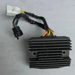 Voltage regulator rectifier reg FROM APRILIA SHIVER 750 2014 - Picture 1 of 4