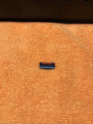 西尔斯型号 5 .22 Cal S、L、LR、原装橙色纤维光学前瞄准镜 #169 — 第 1/4 张图片