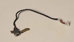 Connecteur de charge pour ordinateur Asus X550C - Photo 1/7