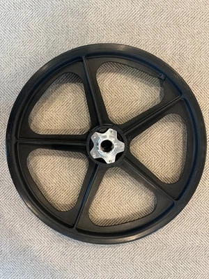 Rueda trasera BMX Skyway Team Issue Graphite Tuff II 1986 de colección - sin buje incluido Foto 1 de 4