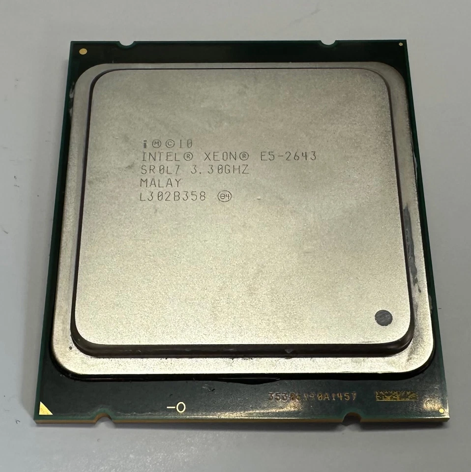 6 x Intel Xeon E5-2643 CPUs 3.30GHz Quad Core Socket LGA2011 SR0L7 - Image 1 of 1