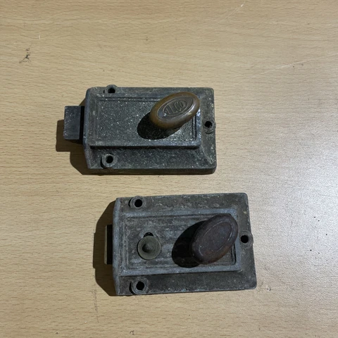 2x Vintage Door Lock Latch Deadbolt ((C1) Cover