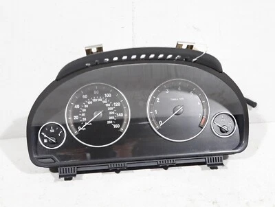 11-13 BMW 528i 535i 550i F10 velocímetro cuadro de instrumentos 9249343 OEM Foto 1 de 4
