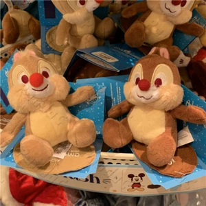 Disney Store Dale Chip Magnetic Shoulder Plush Toy nuevo - Imagen 1 de 7