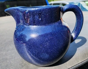 Vintage BYBEE Pottery - KY Kentucky Large Pitcher Blue Signed - Picture 1 of 10