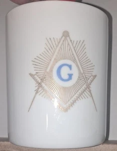 Masonic Mug / Coffee Cup. EC. Gold Emblem - Picture 1 of 5