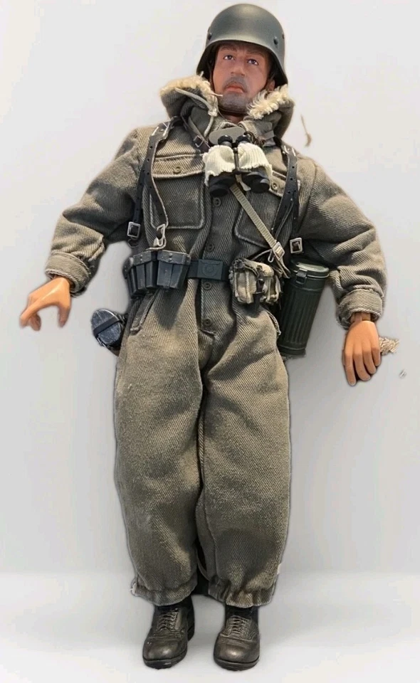 Rare, Dragon 1:6 Scale WWII German Grenadier Winter Kharkov, Metal Helmet - Image 1 of 4