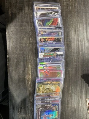 Lot Of 30 Mixed Fernando Tatis Jr. - Image 1 of 4