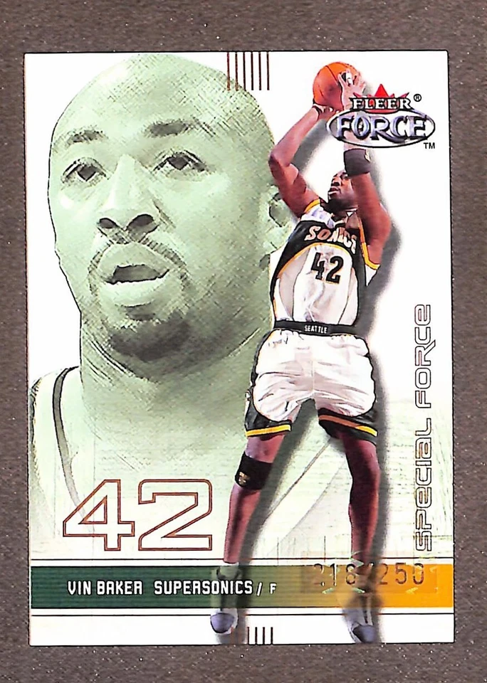 2001-02 Fleer Force #164 Vin Baker Special Force /250 - Imagem 1 de 3