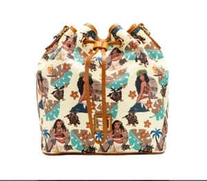 Disney x Dooney & Bourke 2023 Moana Limited Edition Kordelzugbeutel Neu mit Etikett - Bild 1 von 8