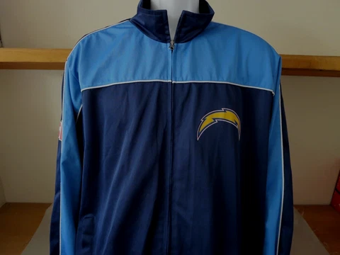 New Vintage San Diego Chargers Sweater Men's Blue Pullover Jacket NFL Size Large Cover